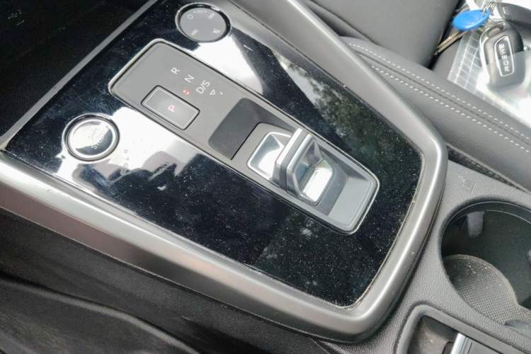Used Audi A3 2022 Sportback 35 TFSI Fashionable Sports Model Gear Lever