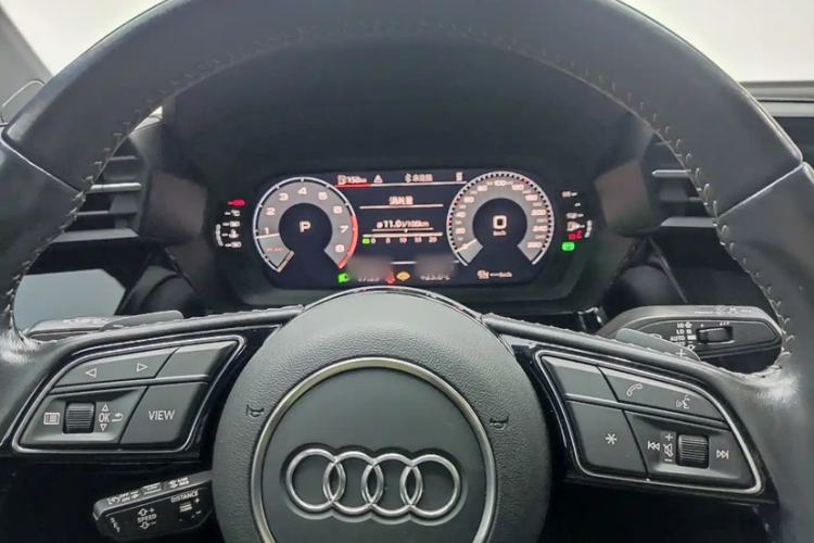 Used Audi A3 2022 Sportback 35 TFSI Fashionable Sports Model Gear Lever