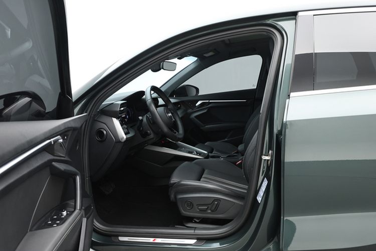 Used Audi A3 2022 Sportback 35 TFSI Fashionable Sports Model Interior 1