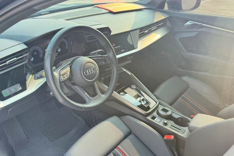 Used Audi A3 2022 Sportback 35 TFSI Fashionable Sports Model Interior 4