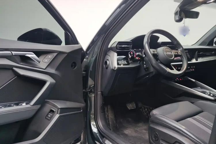 Used Audi A3 2022 Sportback 35 TFSI Fashionable Sports Model Interior 9