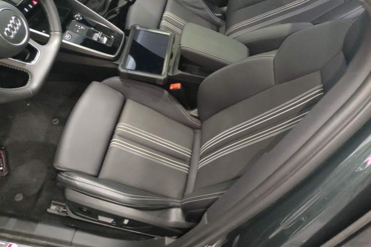 Used Audi A3 2022 Sportback 35 TFSI Fashionable Sports Model Left Front Seat