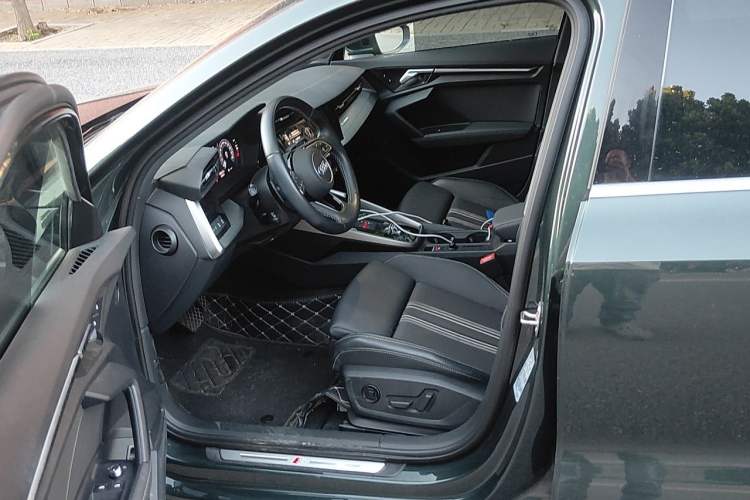 Used Audi A3 2022 A3L Limousine 35 TFSI Fashion Sport Model Left Front Seat