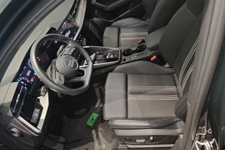 Used Audi A3 2022 Sportback 35 TFSI Fashionable Sports Model Left Front Seat