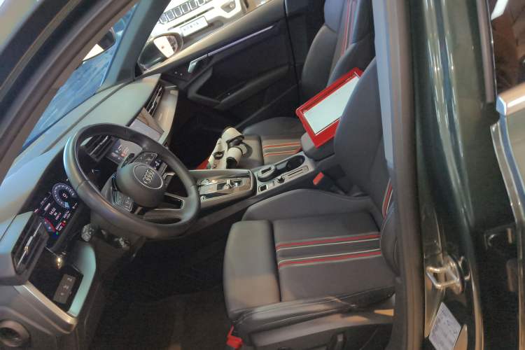 Used Audi A3 2022 Sportback 35 TFSI Fashionable Sports Model Left Front Seat