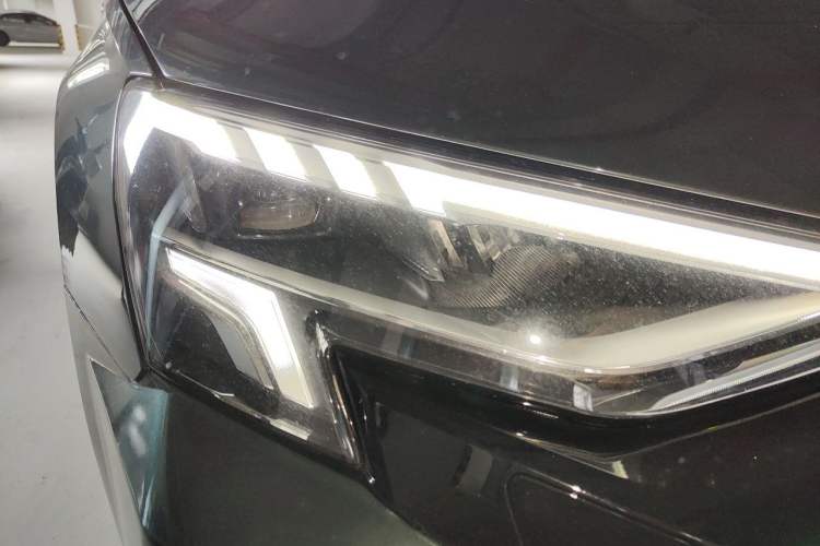 Used Audi A3 2022 Sportback 35 TFSI Fashionable Sports Model Right Front Headlight
