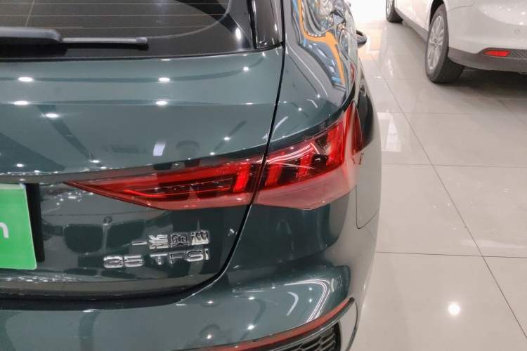 Used Audi A3 2022 Sportback 35 TFSI Fashionable Sports Model Right Rear Taillight