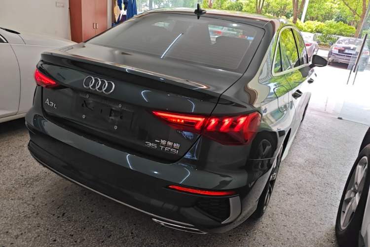 Used Audi A3 2022 A3L Limousine 35 TFSI Fashion Sport Model Right Rear Taillight