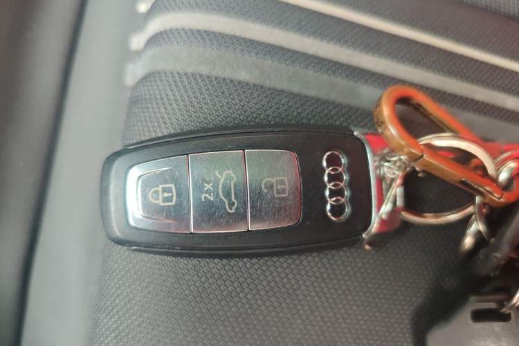 Used Audi A3 2022 Sportback 35 TFSI Fashionable Sports Model Vehicle Key