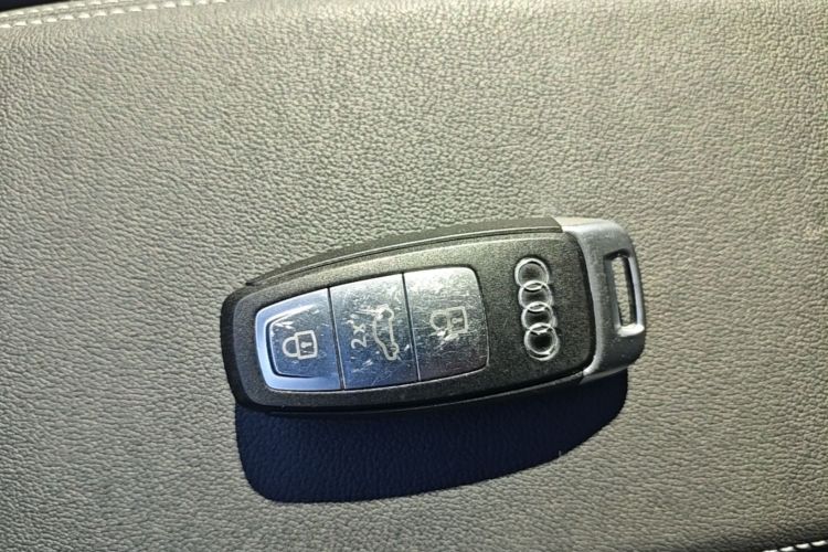Used Audi A3 2022 Sportback 35 TFSI Fashionable Sports Model Vehicle Key
