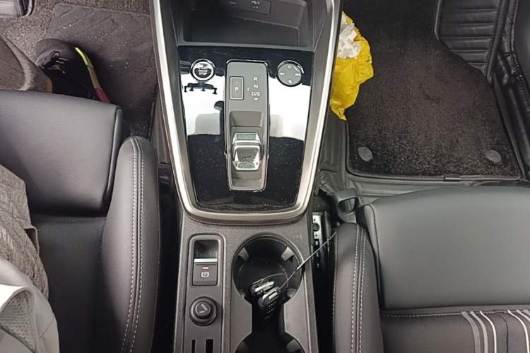 Used Audi A3 2022 A3L Limousine 35 TFSI Fashion Sport Model Gear Lever
