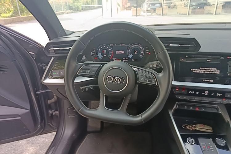 Used Audi A3 2022 Sportback 35 TFSI Fashionable Sports Model Steering Wheel