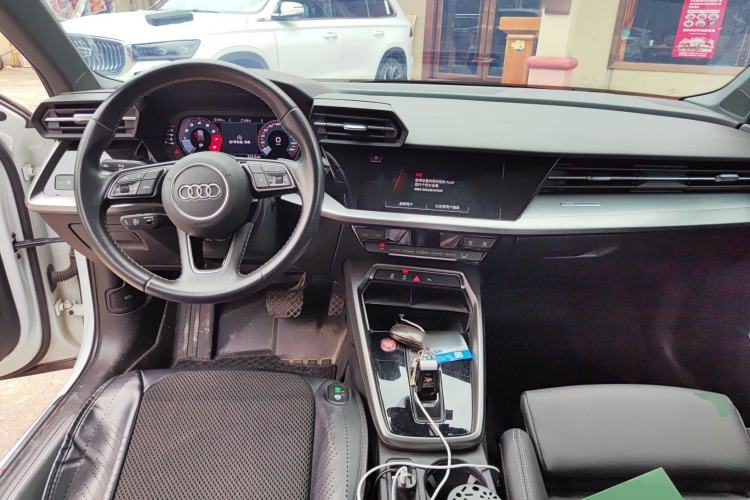 Used Audi A3 2022 A3L Limousine 35 TFSI Fashion Sport Model Center Console