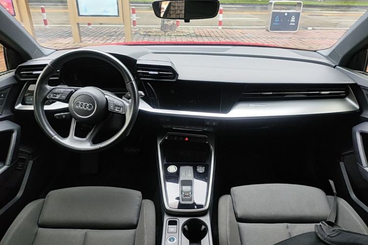 Used Audi A3 2022 A3L Limousine 35 TFSI Ambition Style Edition Center Console