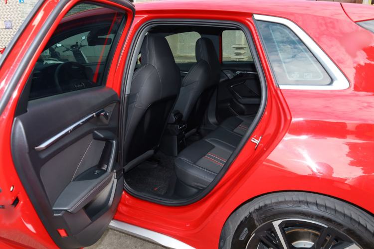 Used Audi A3 2022 Sportback 35 TFSI Fashionable Sports Model Interior 3