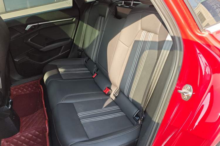 Used Audi A3 2022 A3L Limousine 35 TFSI Fashion Sport Model Left Rear Seat