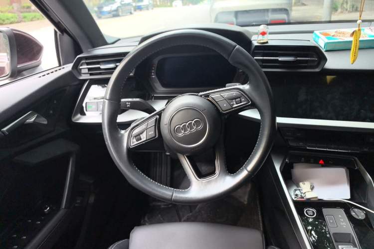 Used Audi A3 2022 A3L Limousine 35 TFSI Fashion Sport Model Steering Wheel