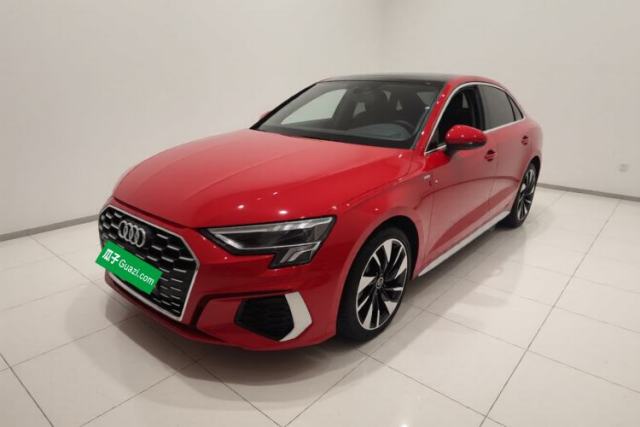Audi A3 2022 A3L Limousine 35 TFSI Fashion Sport Model مستعملة