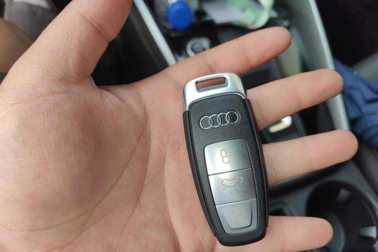 Used Audi A3 2022 A3L Limousine 35 TFSI Fashion Sport Model Vehicle Key