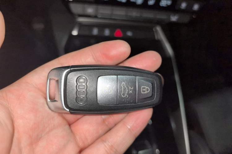 Used Audi A3 2022 A3L Limousine 35 TFSI Fashion Sport Model Vehicle Key