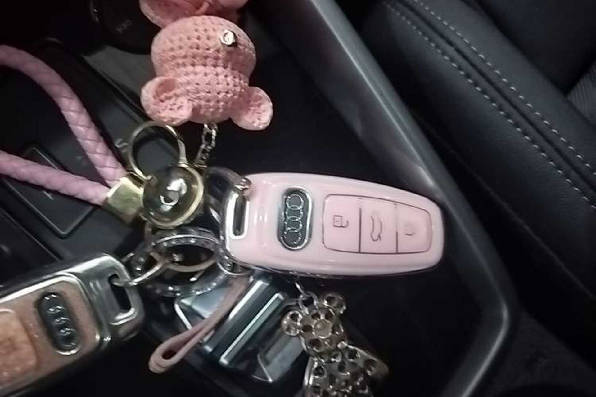 Used Audi A3 2022 A3L Limousine 35 TFSI Fashionable and Elegant Model Vehicle Key
