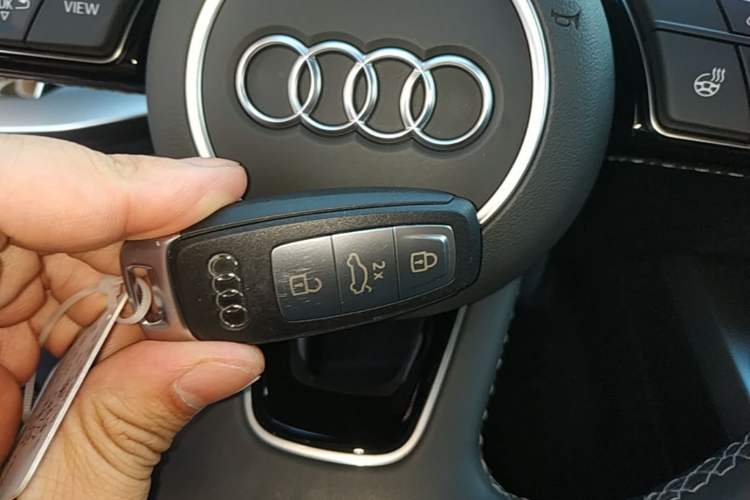 Used Audi A3 2022 Sportback 35 TFSI Fashionable Sports Model Vehicle Key