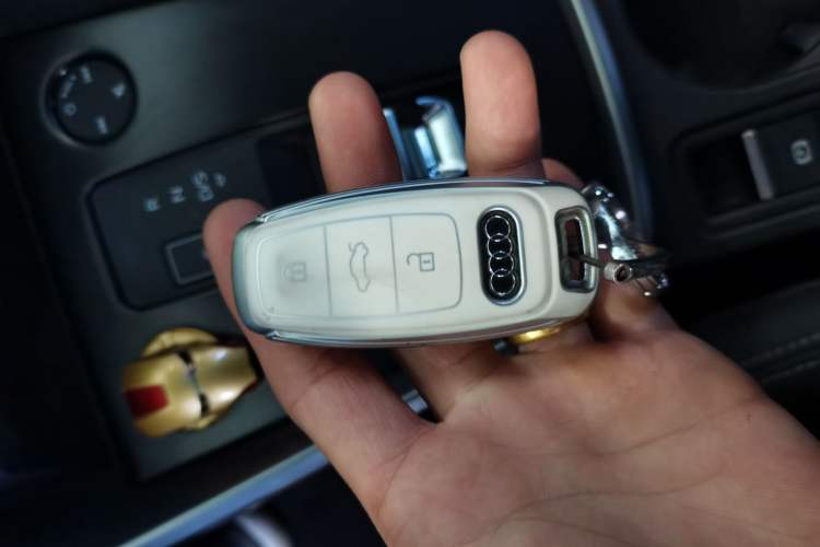 Used Audi A3 2022 A3L Limousine 35 TFSI Fashion Sport Model Vehicle Key