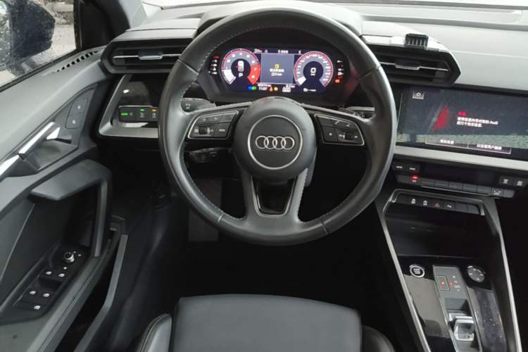 Used Audi A3 2022 Sportback 35 TFSI Fashionable Sports Model Steering Wheel