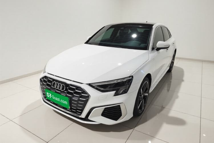 Used Audi A3 2022 Sportback 35 TFSI Fashionable Sports Model Guazi used car, China used car export, Used car for sale, Used Audi cars, Cheapest cars for sale