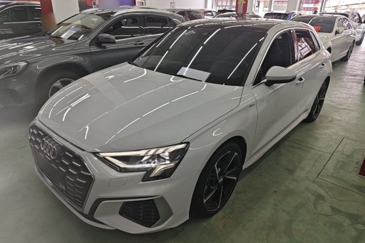 Used Audi A3 2022 Sportback 35 TFSI Fashionable Sports Model Guazi used car, China used car export, Used car for sale, Used  cars, Cheapest cars for sale