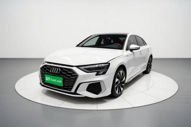 Audi A3 2022 A3L Limousine 35 TFSI Fashion Sport Model с пробегом