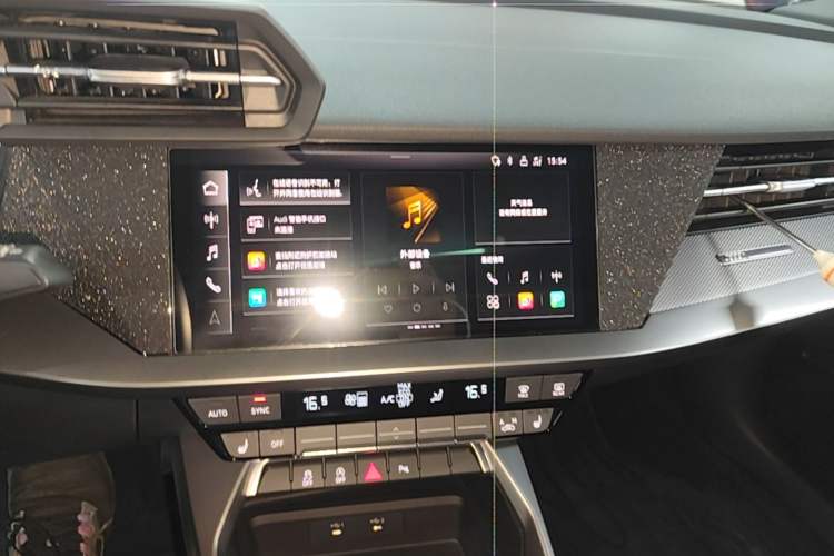 Used Audi A3 2022 Sportback 35 TFSI Fashionable Sports Model Audio And AC Panel
