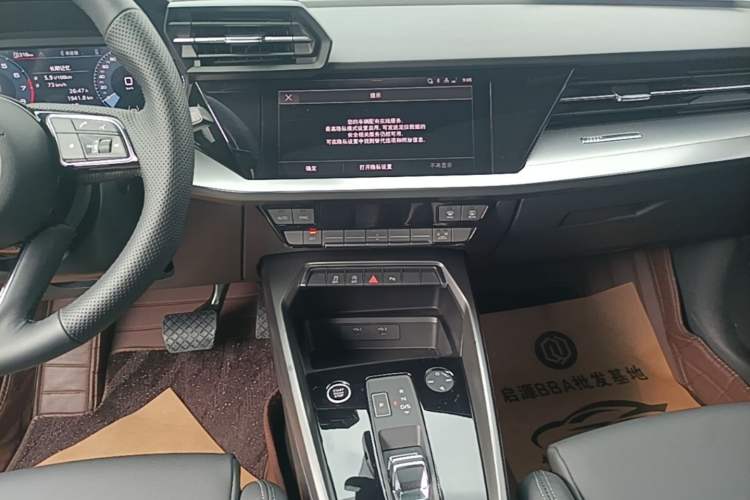Used Audi A3 2022 Sportback 35 TFSI Fashionable Sports Model Audio And AC Panel