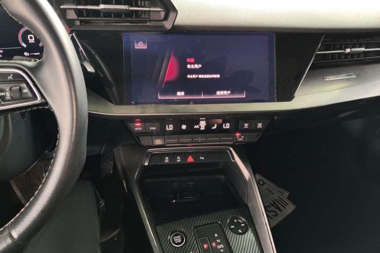 Used Audi A3 2022 Sportback 35 TFSI Fashionable Sports Model Audio And AC Panel