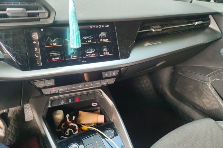Used Audi A3 2022 A3L Limousine 35 TFSI Ambition Style Edition Audio And AC Panel