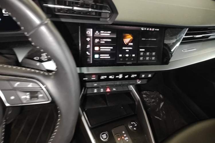 Used Audi A3 2022 Sportback 35 TFSI Fashionable Sports Model Audio And AC Panel