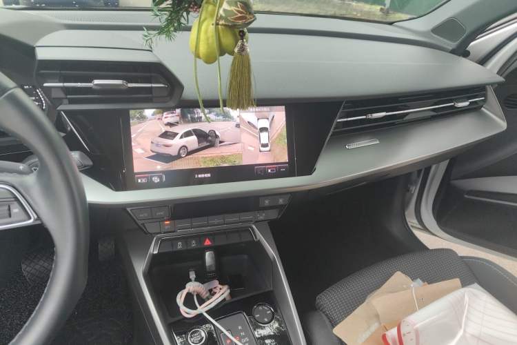 Used Audi A3 2022 Sportback 35 TFSI Ambition Sport Edition Audio And AC Panel