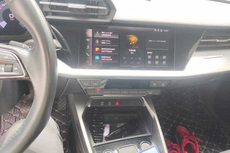 Used Audi A3 2022 A3L Limousine 35 TFSI Progressive Sport Edition Audio And AC Panel