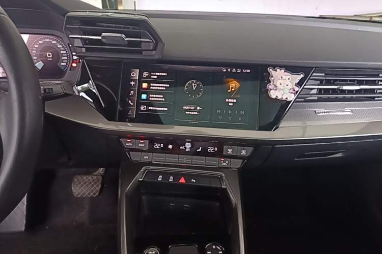 Used Audi A3 2022 Sportback 35 TFSI Fashionable Sports Model Audio And AC Panel