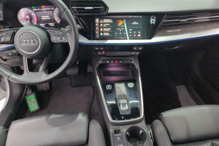 Used Audi A3 2022 Sportback 35 TFSI Luxury Prestige Edition Audio And AC Panel
