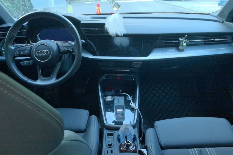 Used Audi A3 2022 A3L Limousine 35 TFSI Fashion Sport Model Center Console