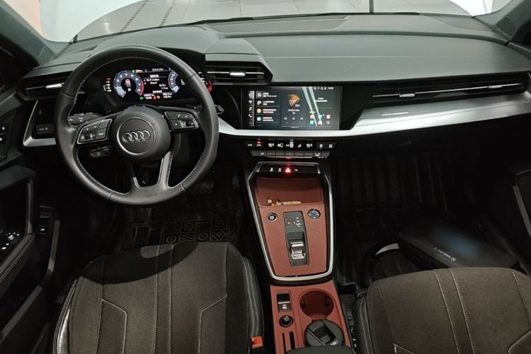 Used Audi A3 2022 Sportback 35 TFSI Fashionable Sports Model Center Console