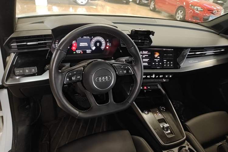 Used Audi A3 2022 Sportback 35 TFSI Fashionable Sports Model Center Console