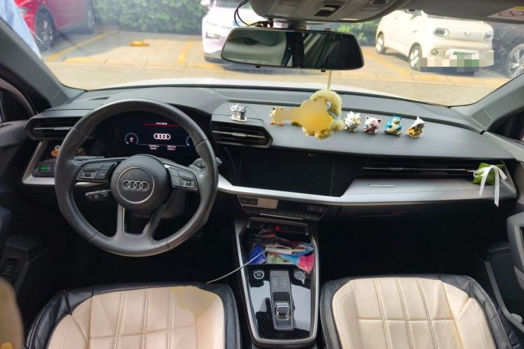 Used Audi A3 2022 A3L Limousine 35 TFSI Fashion Sport Model Center Console