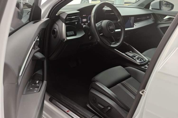 Used Audi A3 2022 A3L Limousine 35 TFSI Fashion Sport Model Driver Seat
