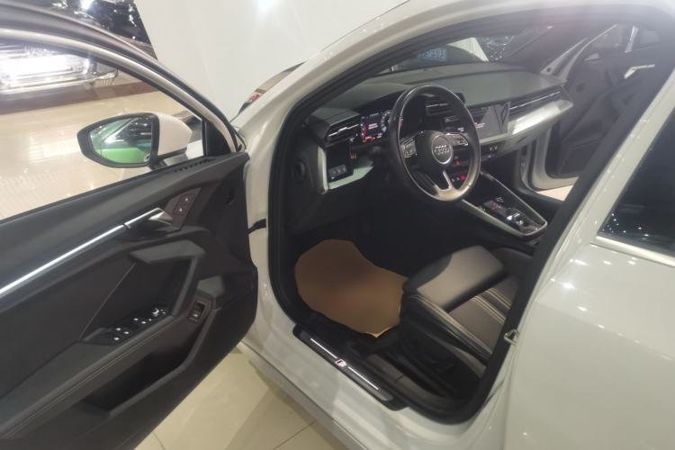 Used Audi A3 2022 Sportback 35 TFSI Fashionable Sports Model Driver Seat