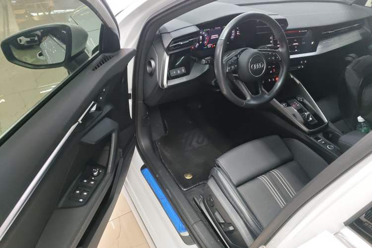 Used Audi A3 2022 Sportback 35 TFSI Fashionable Sports Model Driver Seat
