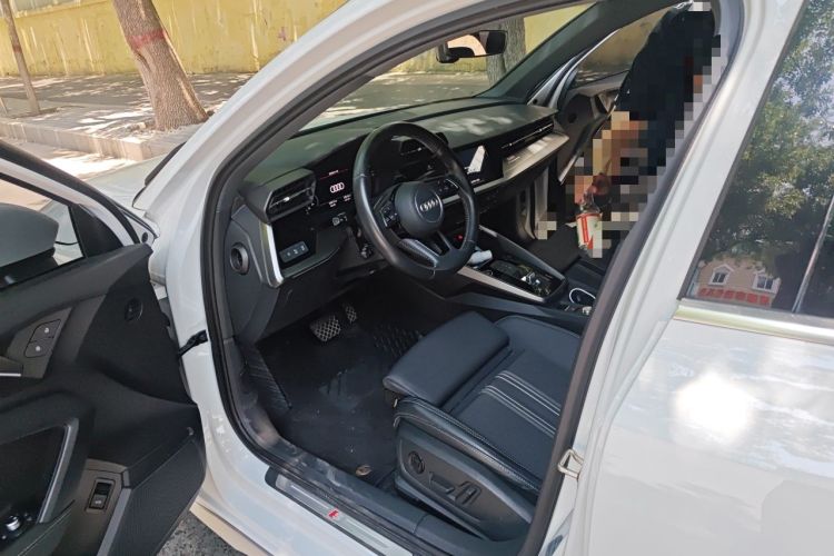 Used Audi A3 2022 Sportback 35 TFSI Fashionable Sports Model Driver Seat