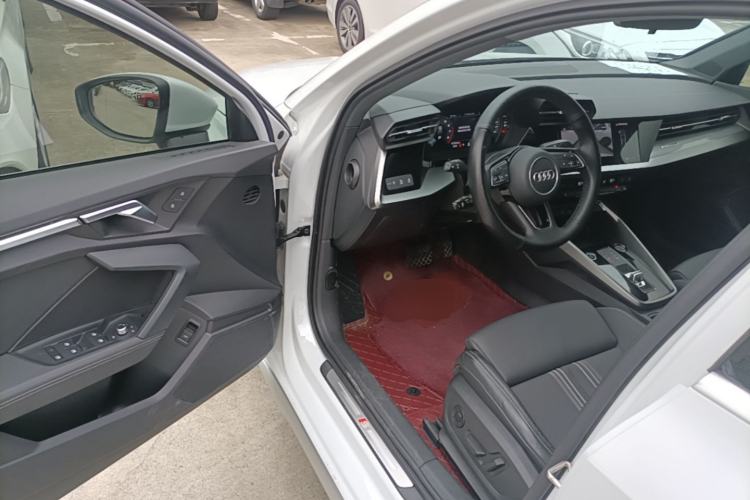 Used Audi A3 2022 Sportback 35 TFSI Fashionable Sports Model Driver Seat
