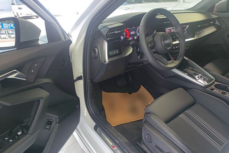 Used Audi A3 2022 Sportback 35 TFSI Fashionable Sports Model Driver Seat